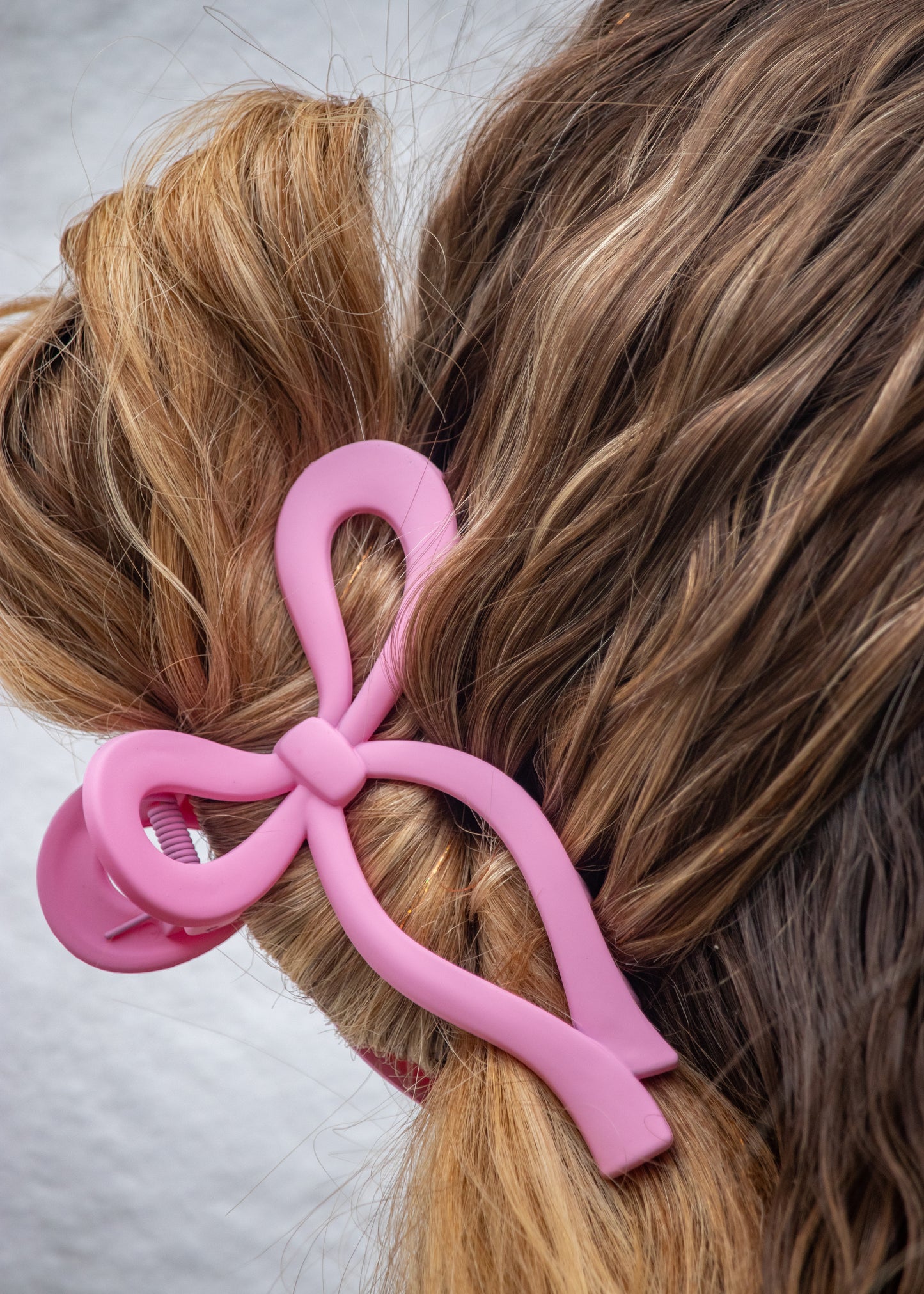 Eleanor Bow Clip